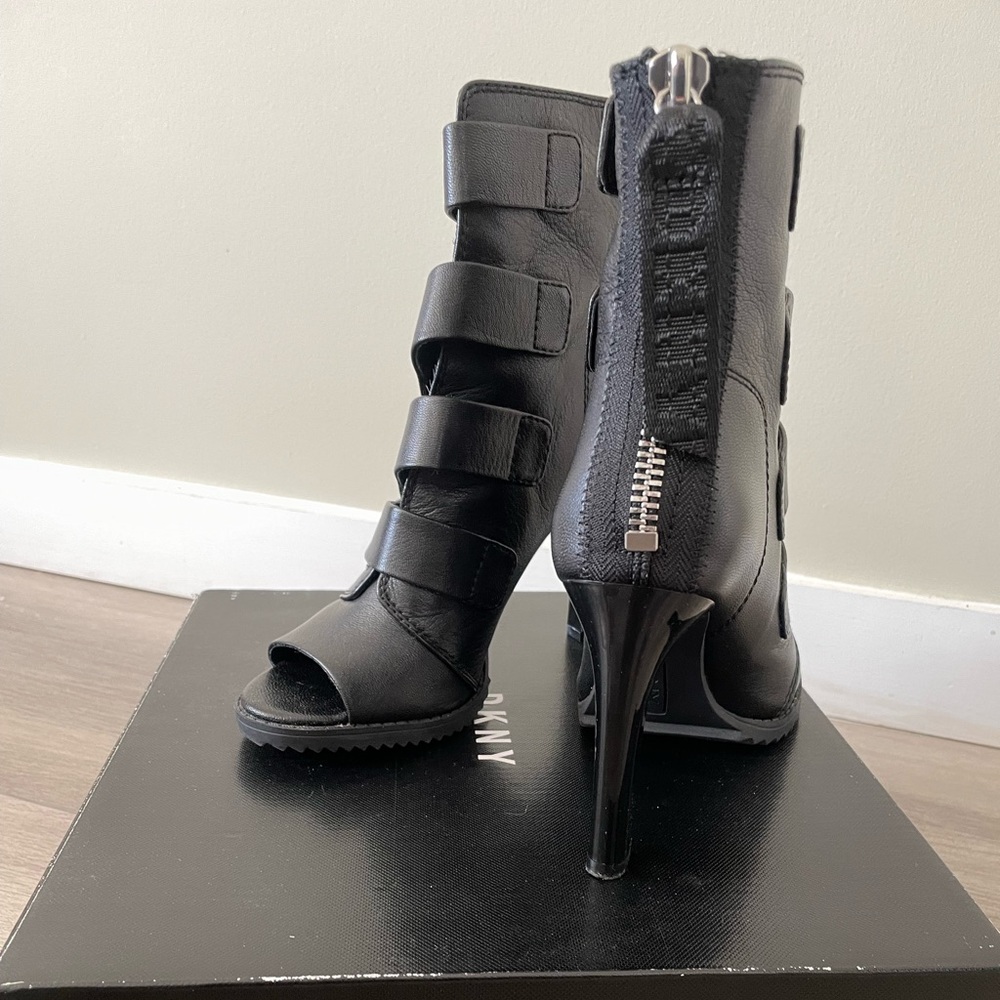 DKNY HEEL 36 size